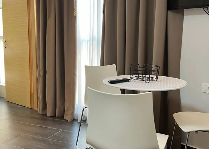 Magnet Comfort Homes 53 * Τίρανα